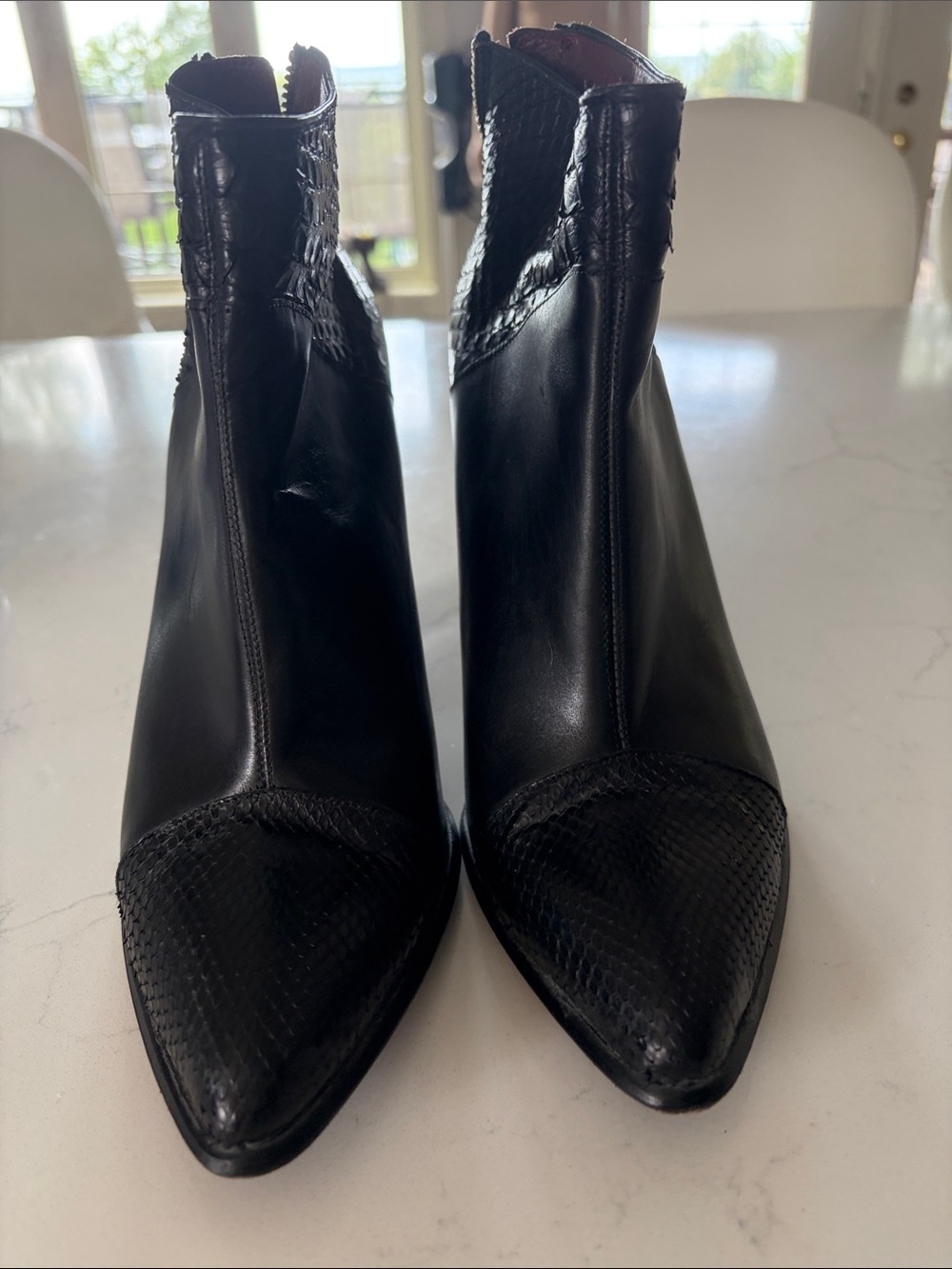 Women’s Black Pointed Toe Ankle Boots franco cuadra